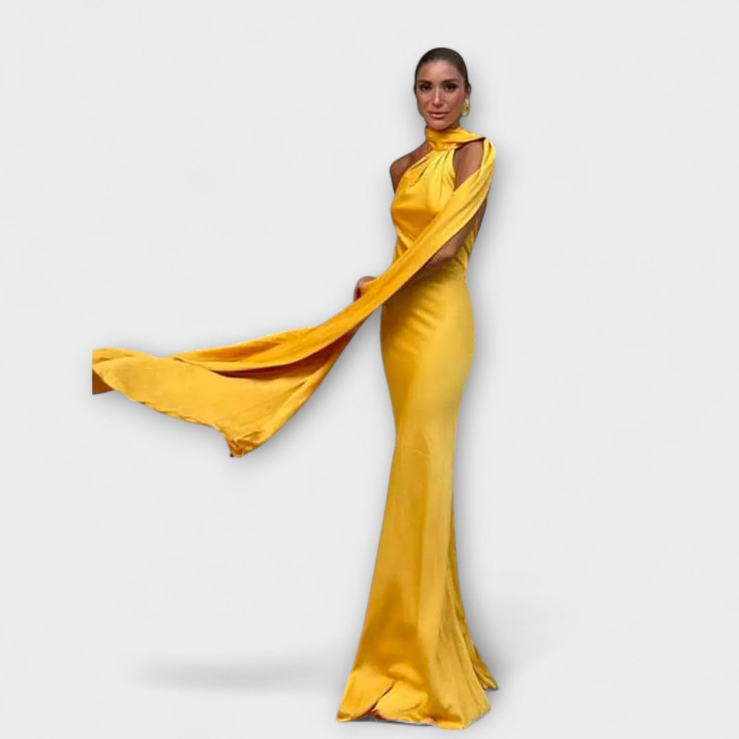 Κομψό Maxikleid με Ανοιχτούς Ώμους και Halter