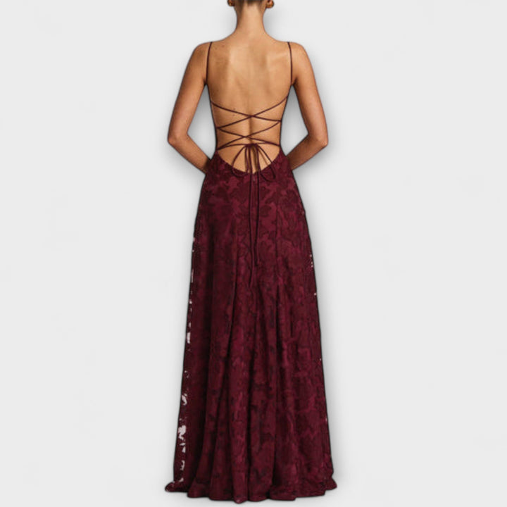 Kairi - Κομψό Floral-Lace Maxi Φόρεμα με Σπαγγέτι Τιράντες