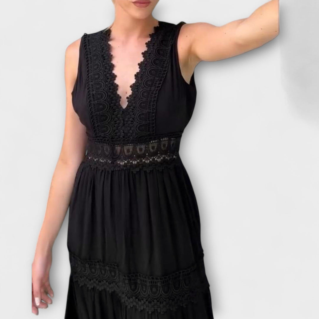 Νινφέα Αμάνικο Boho-Midi Φόρεμα με Λεπτομέρειες Δαντέλας