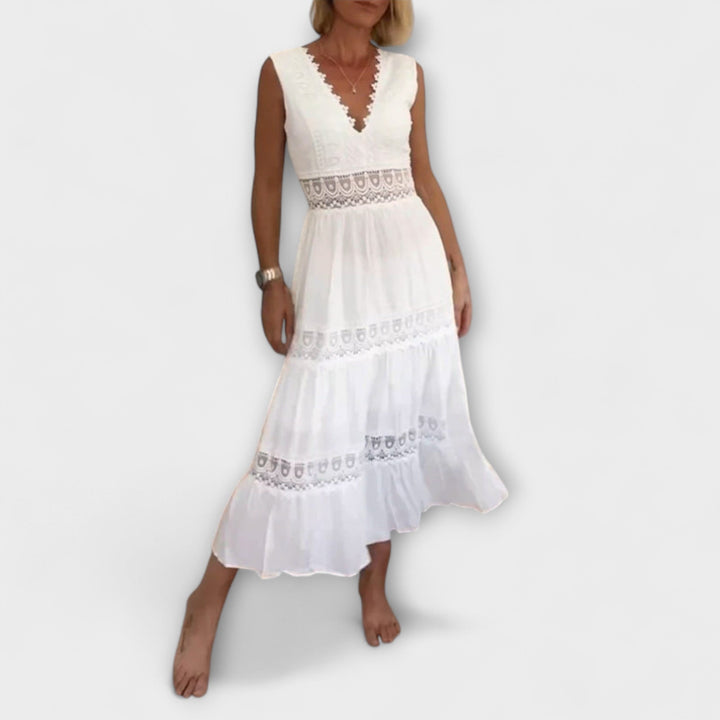 Νινφέα Αμάνικο Boho-Midi Φόρεμα με Λεπτομέρειες Δαντέλας